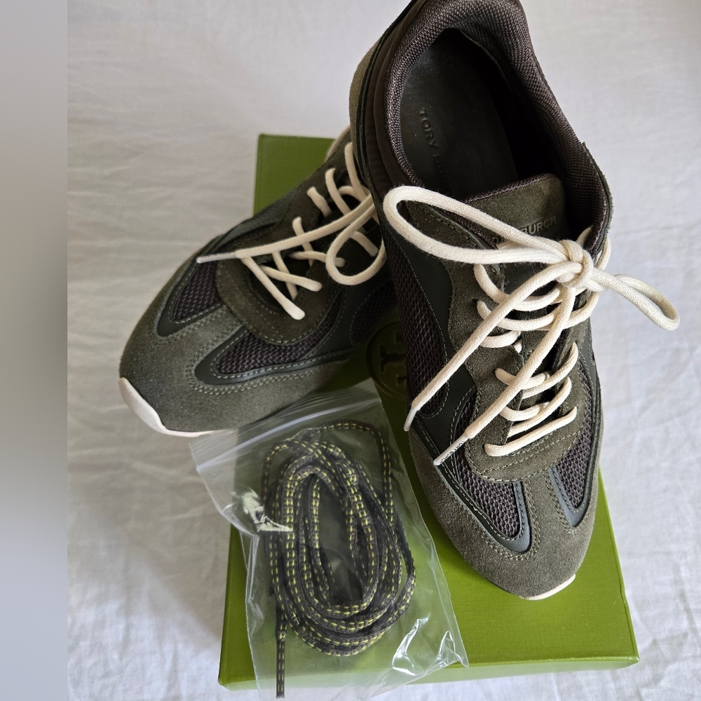 Tory Burch Sneakers